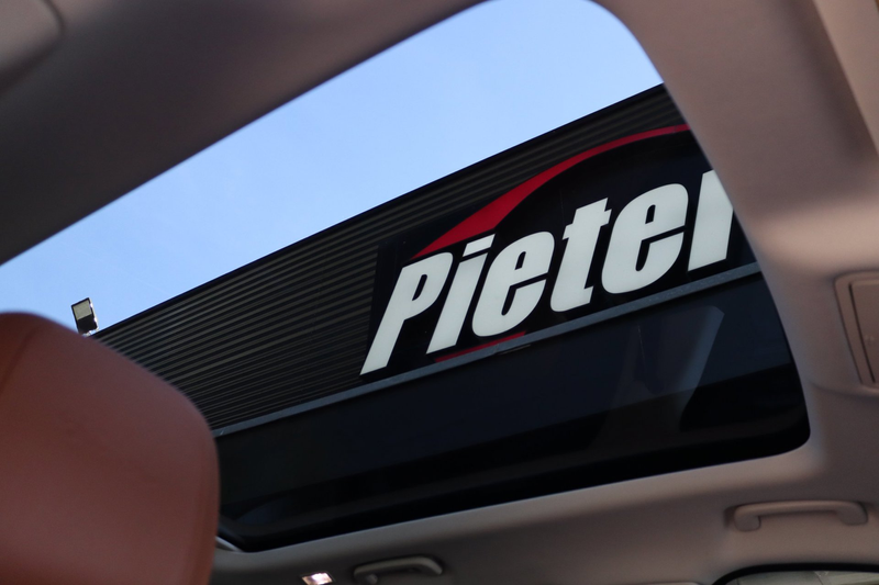 Jaguar F-Pace 3.0 S/C Portfolio AWD MERIDIAN PANO DEALER OH — photo 2