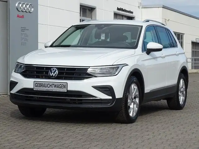 Volkswagen Tiguan 2.0 TDI Move - Navi / AHZV