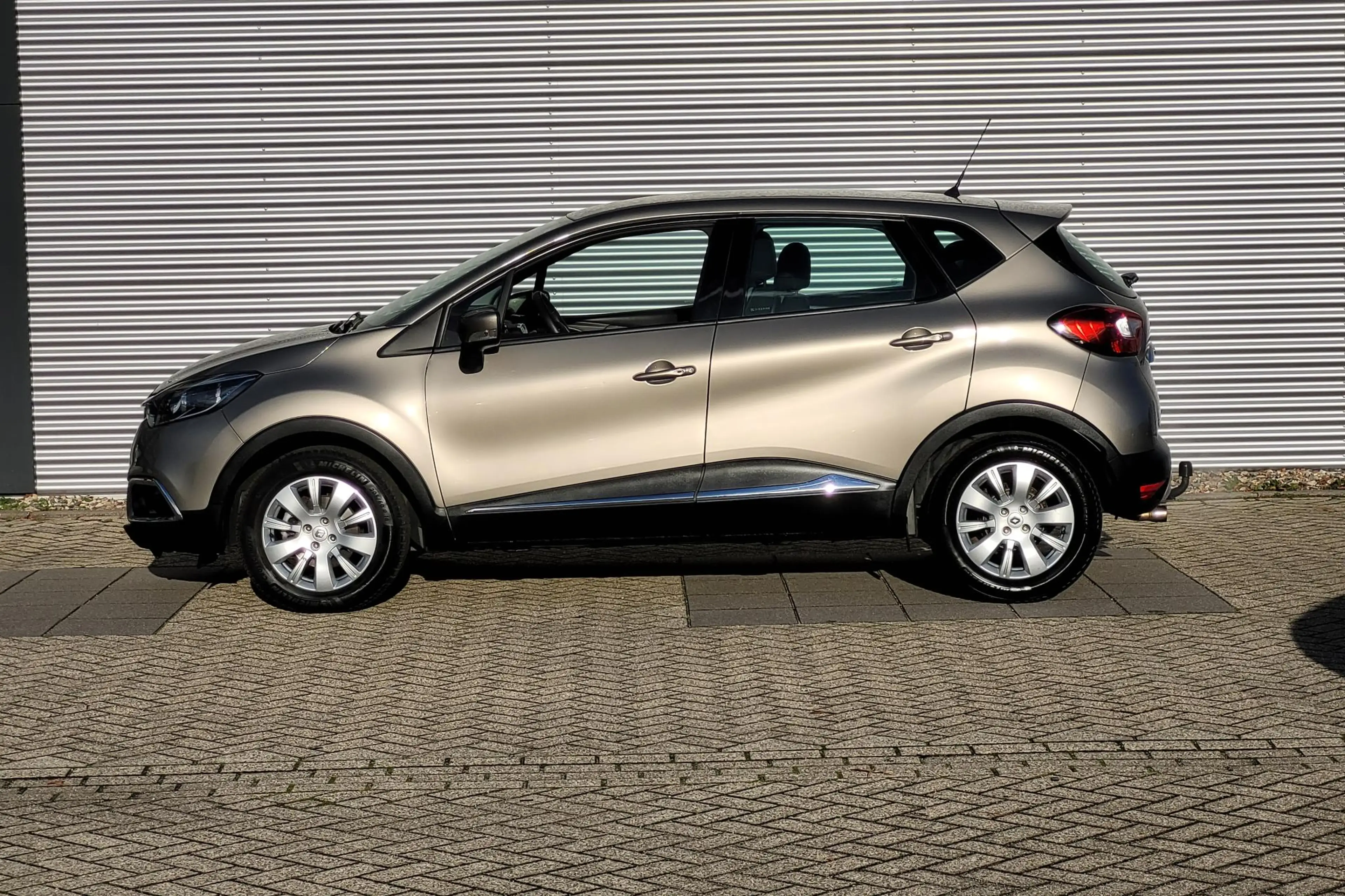 Renault Captur 1.2 TCe Dynamique |Camera| Automaat| Airco\Navigat — photo 8