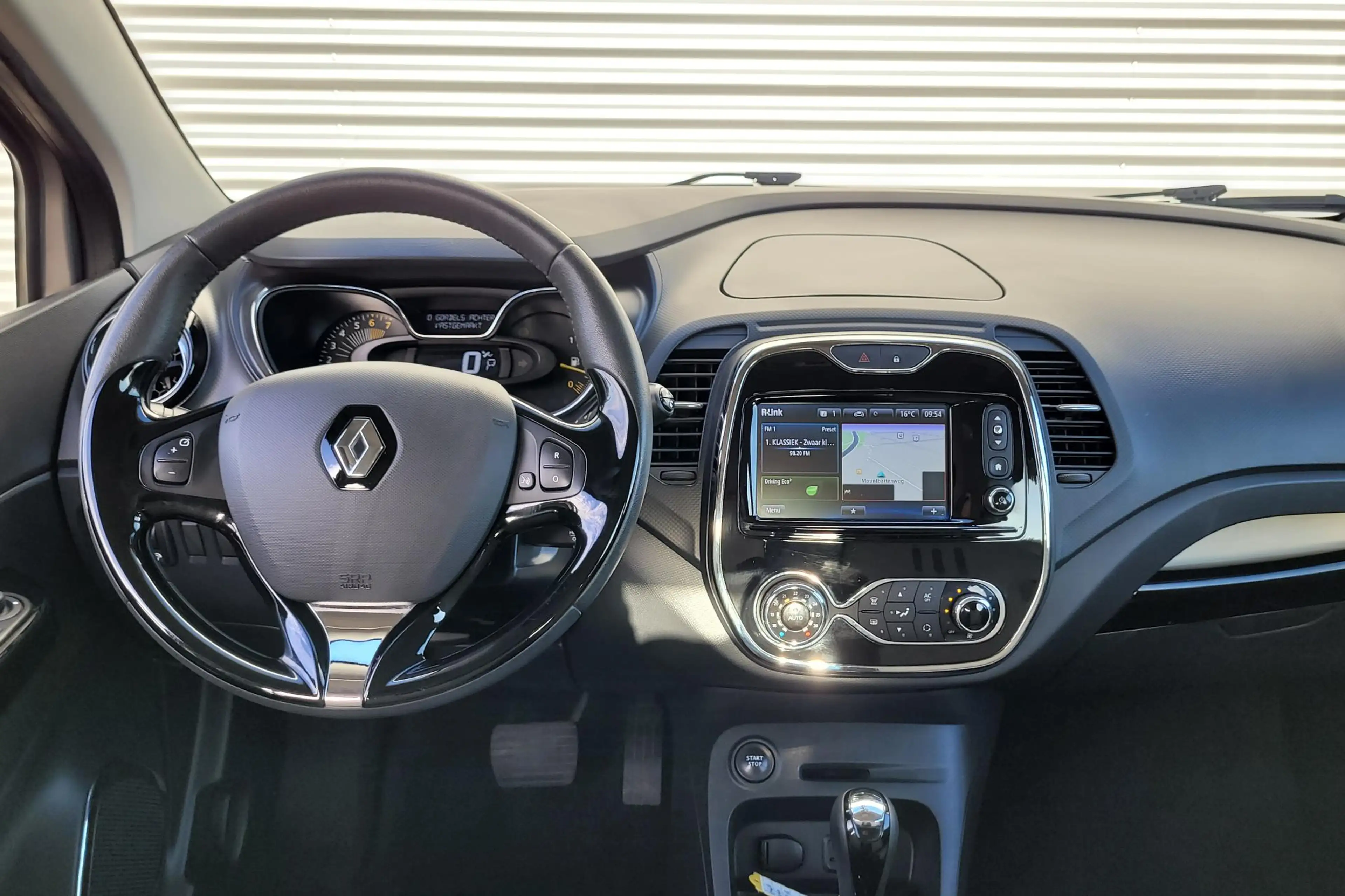 Renault Captur 1.2 TCe Dynamique |Camera| Automaat| Airco\Navigat — photo 3
