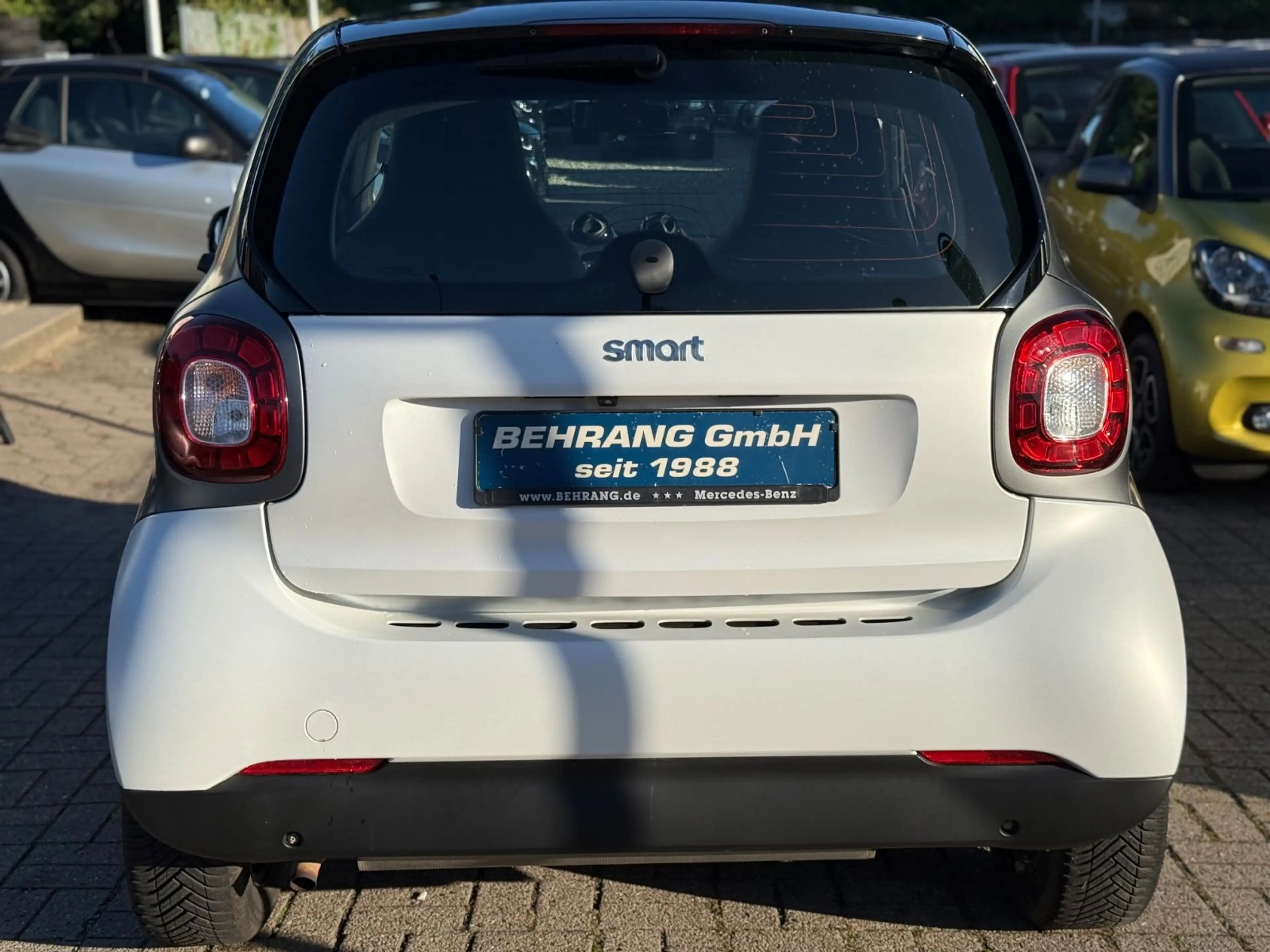 smart forTwo *117PS**PRIME*PANORAMA*NAVI*SITZHEIZUNG — photo 10
