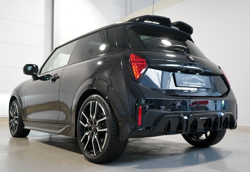 MINI Cooper Coupe Cooper 3-trg C John Cooper Works Trim — photo 4