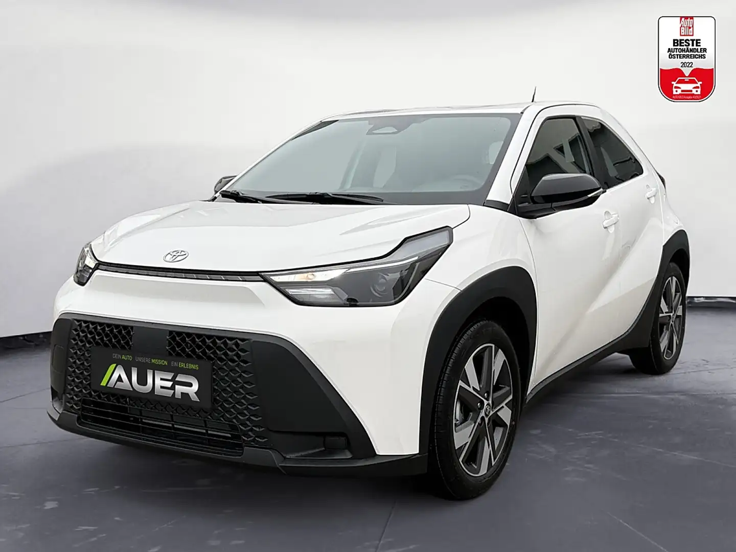 Toyota Aygo X 1,5 Hybrid 116PS Active | ab €18.990 Weiß - 1