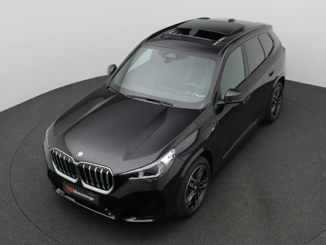 BMW X1 25 e xDrive M Sport AHK Pano Navi LED Dig. Cockpit 8