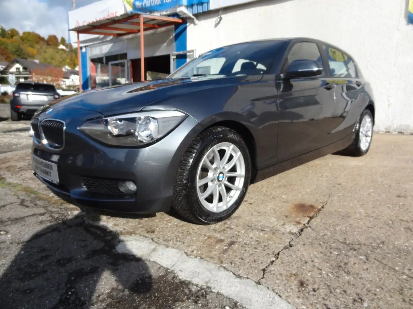BMW 116 d Efficient Dynamics/2.Hd/54tkm/SitzH/PDC/ Grau - 1