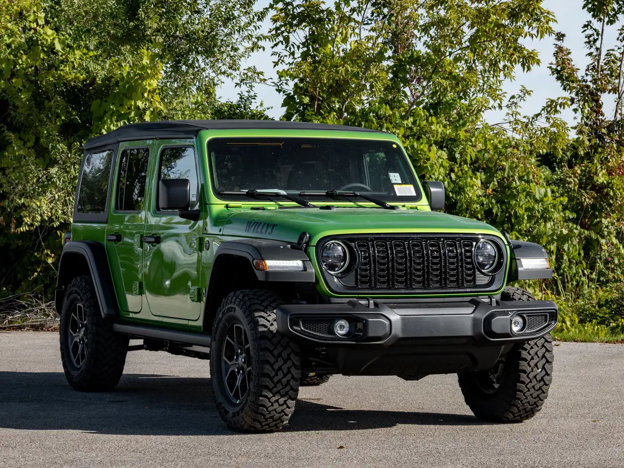 Jeep Wrangler снимка Jeep Wrangler