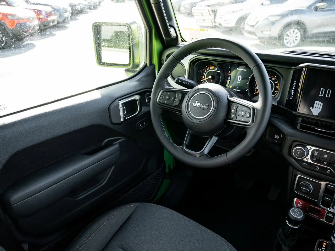 Jeep Wrangler снимка Jeep Wrangler