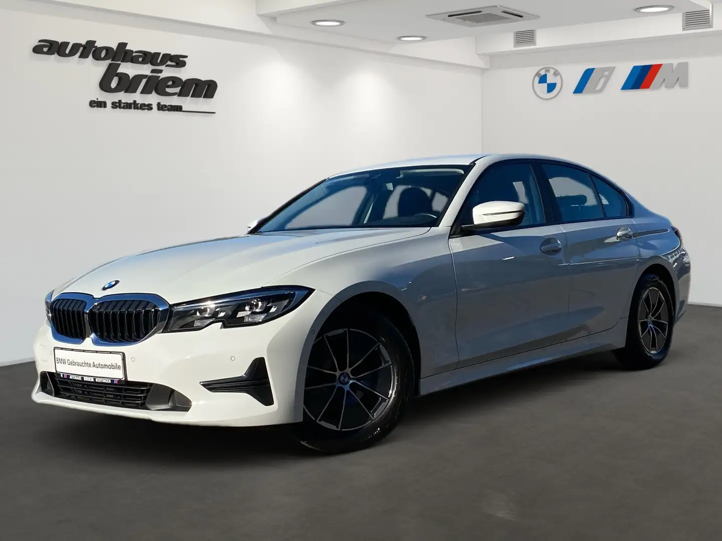 BMW 318 d Limousine, Advantage Wit - 1