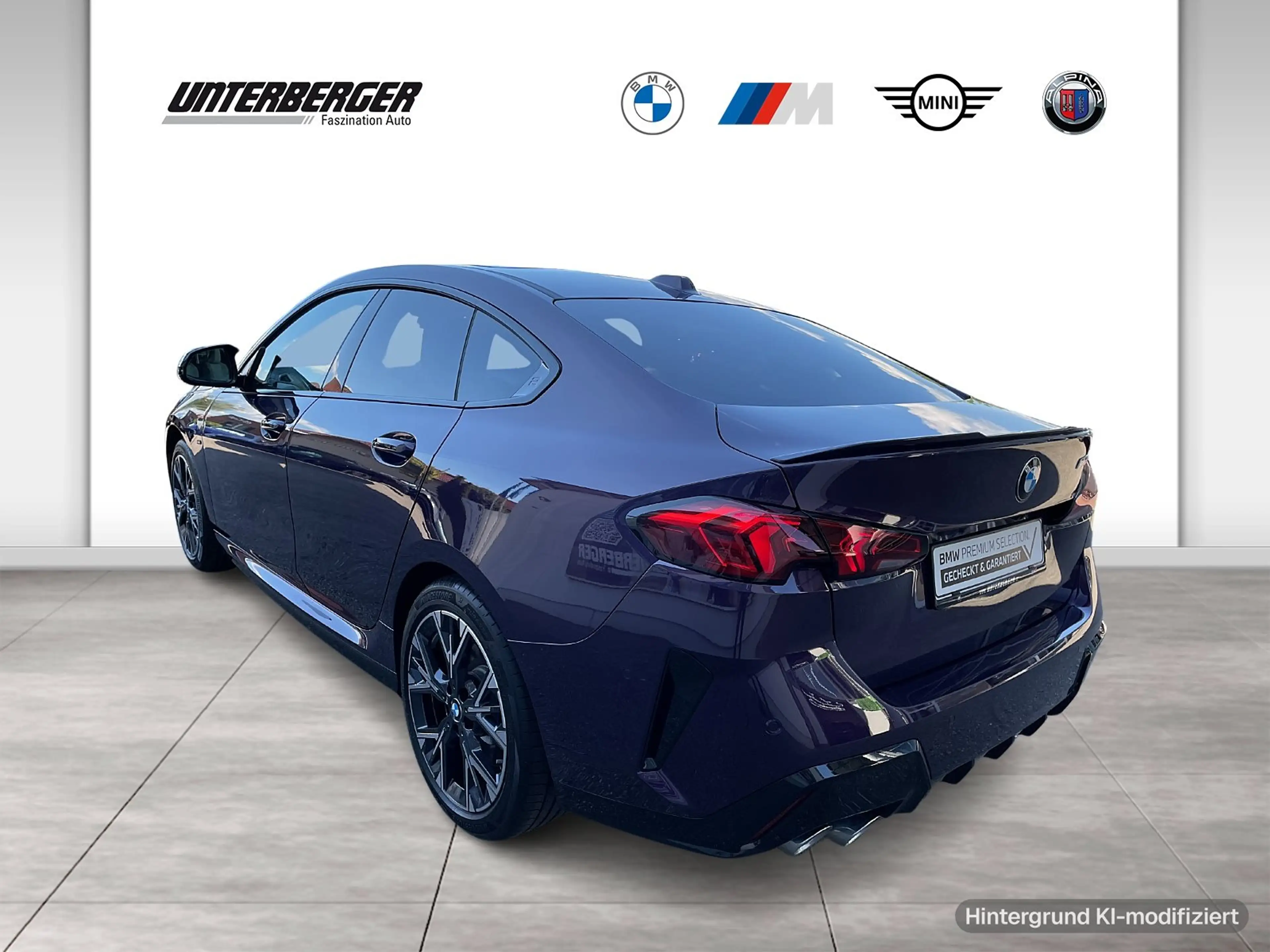 BMW 235 M235 xDrive Gran Coupé BMW Niere Iconic Glow-Adapt — photo 4
