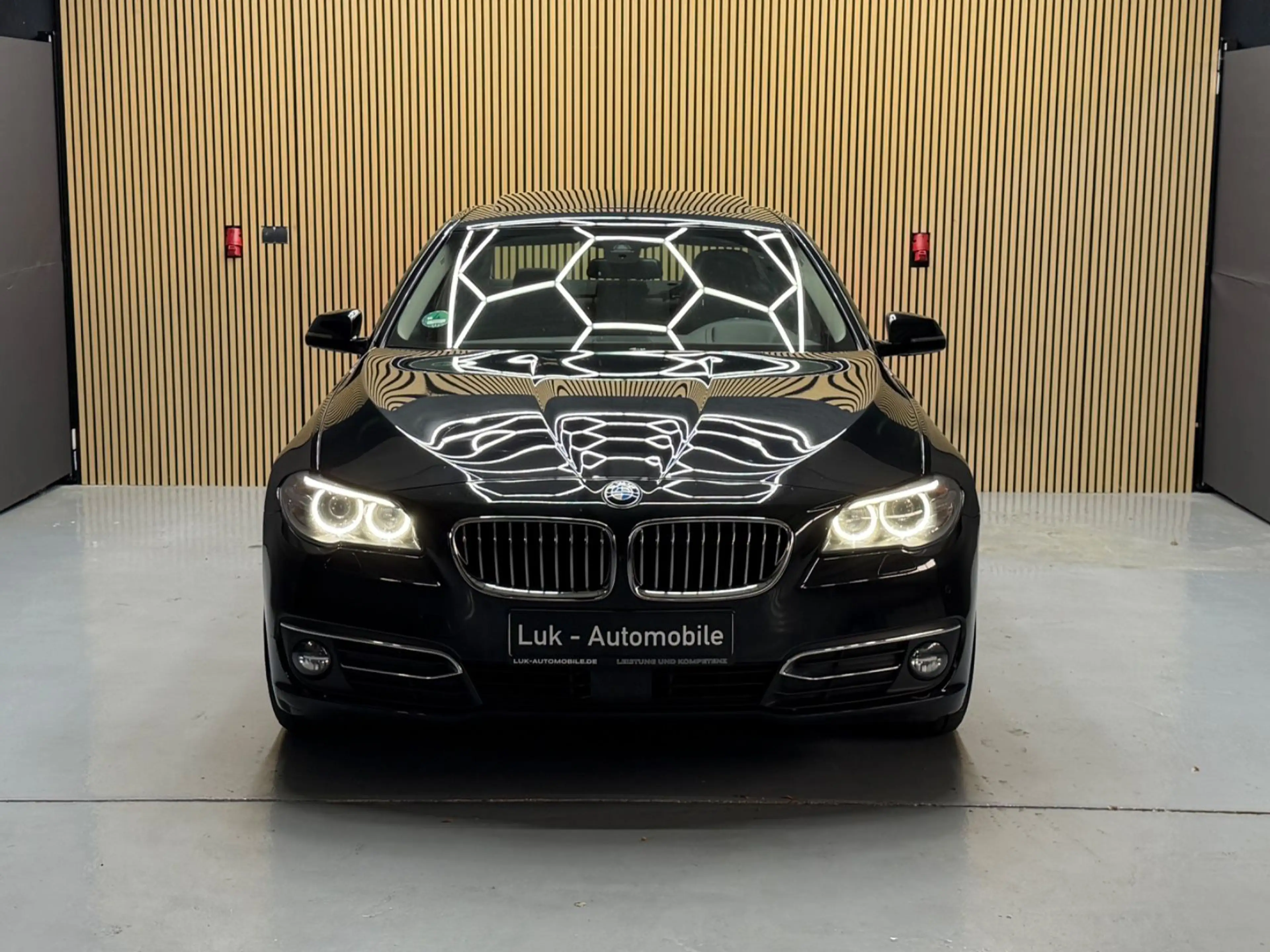 BMW 535 d xDrive*H&K*HUD*SoftCl*ACC*Spur*360kam