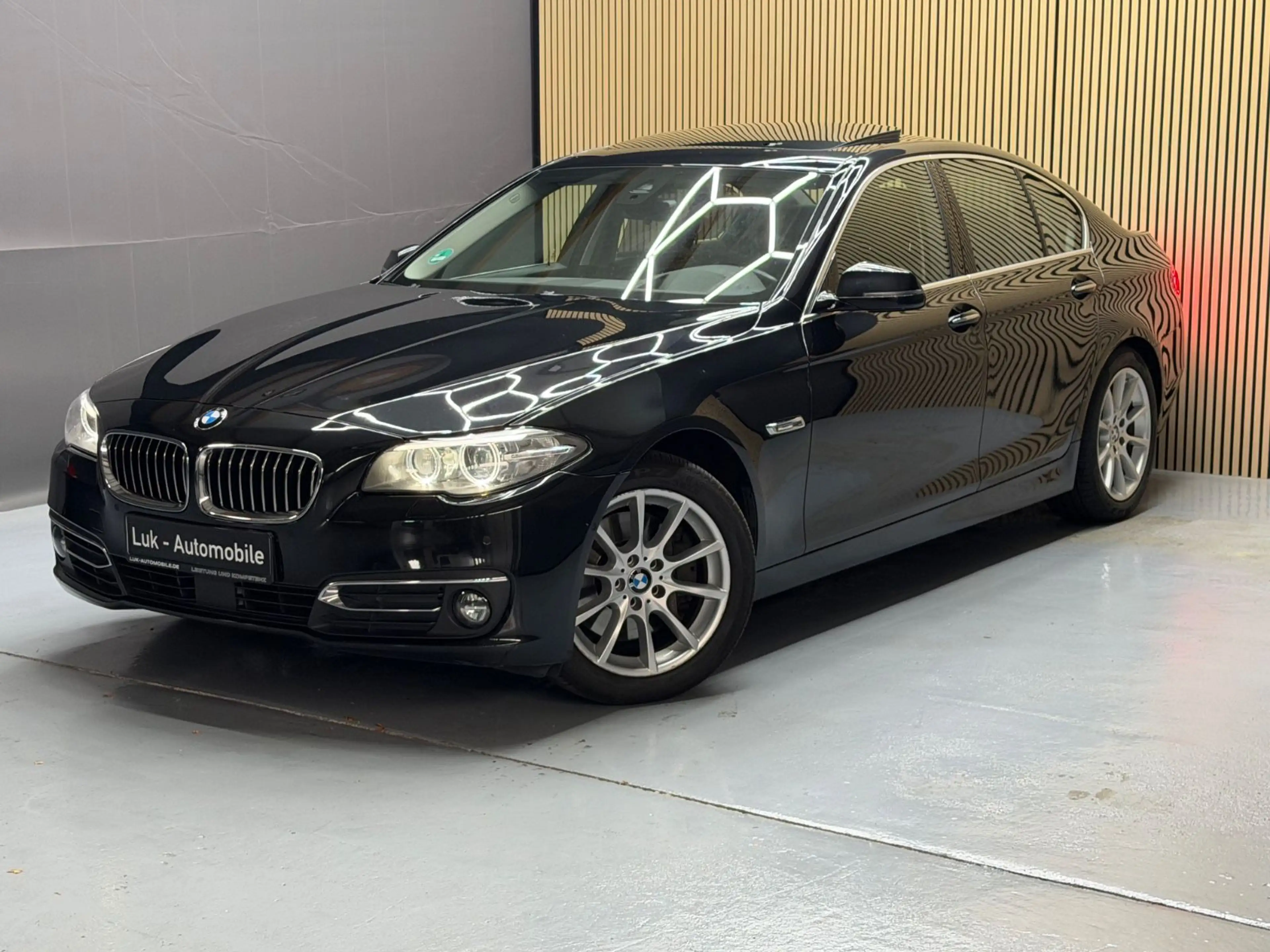 BMW 535 d xDrive*H&K*HUD*SoftCl*ACC*Spur*360kam — photo 4