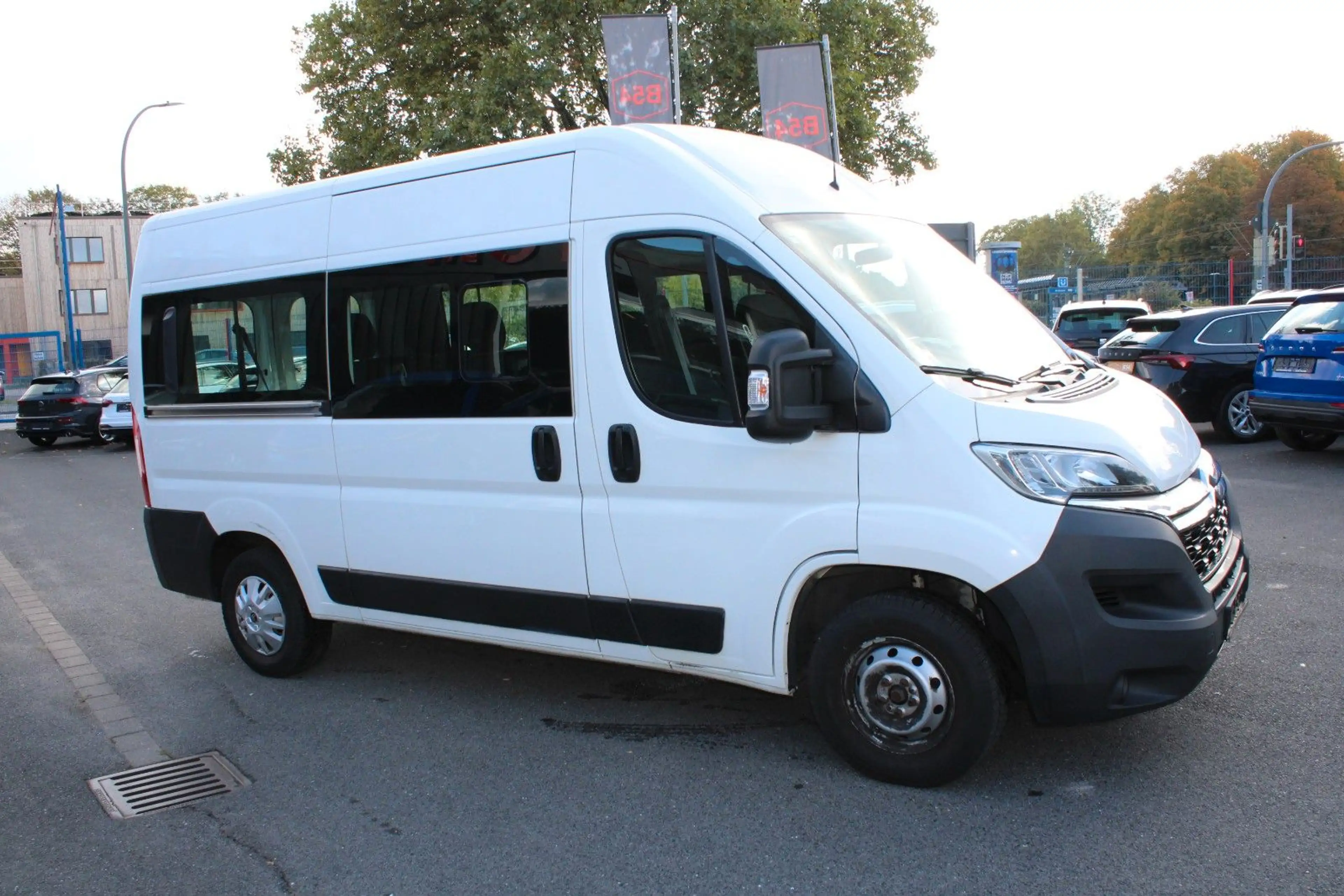 Citroen Jumper Kombi 33 L2H2 Live Blue-HDi 140/8 SITZER/ — photo 4