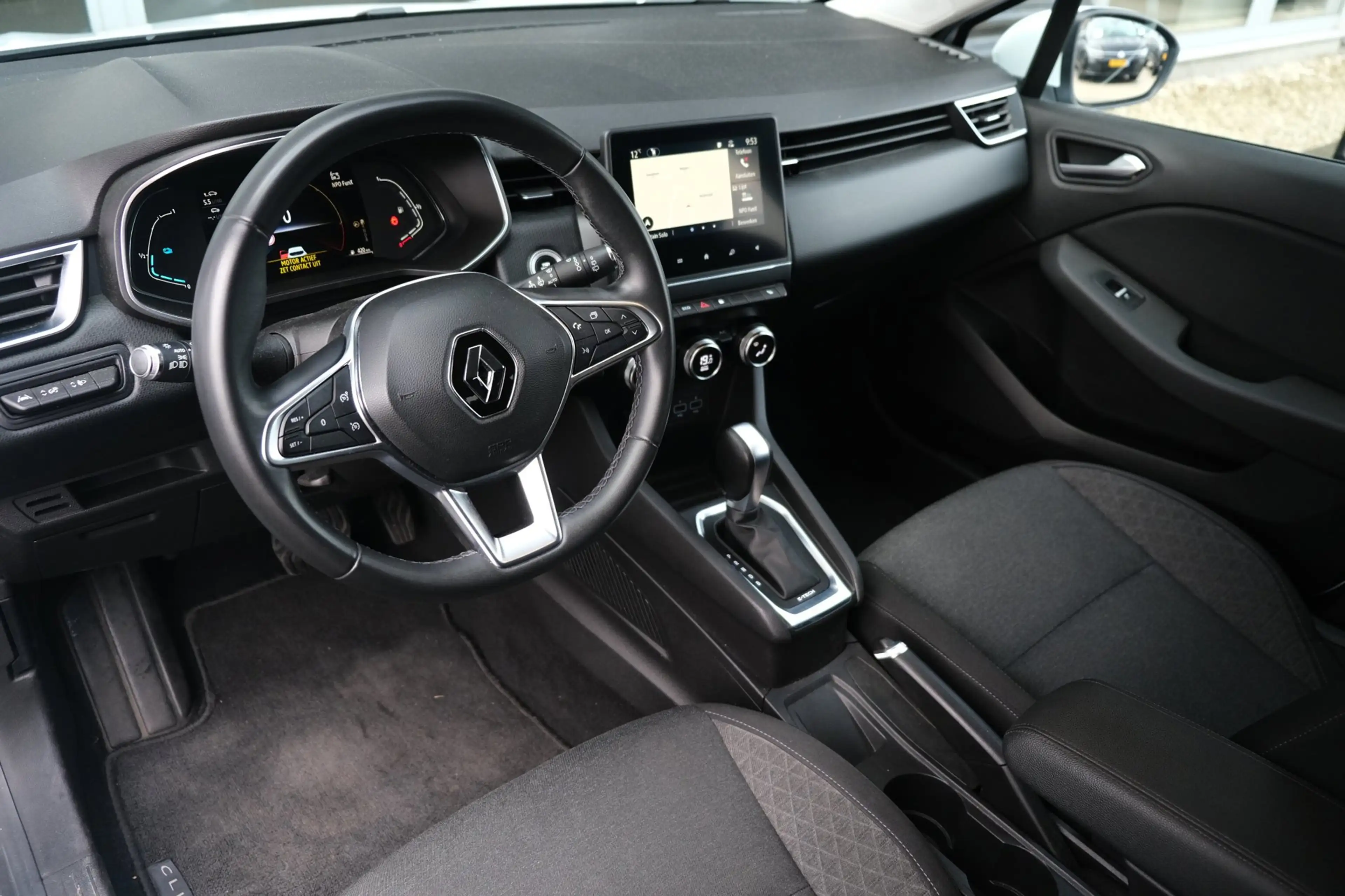 Renault Clio 1.6 E-Tech Hybrid 140 Zen Navi Cruise PDC — photo 3