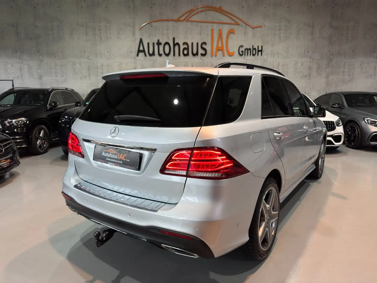 Mercedes-Benz GLE 350 /d/4Matic/PANO/AHK/360*/Belüftete-SITZE Silber - 2