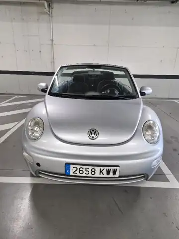 Volkswagen Beetle Cabrio 1.6