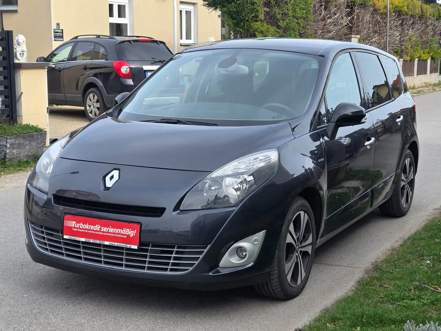 Renault Grand Scenic BOSE Edition 1,6 Diesel Grau - 1