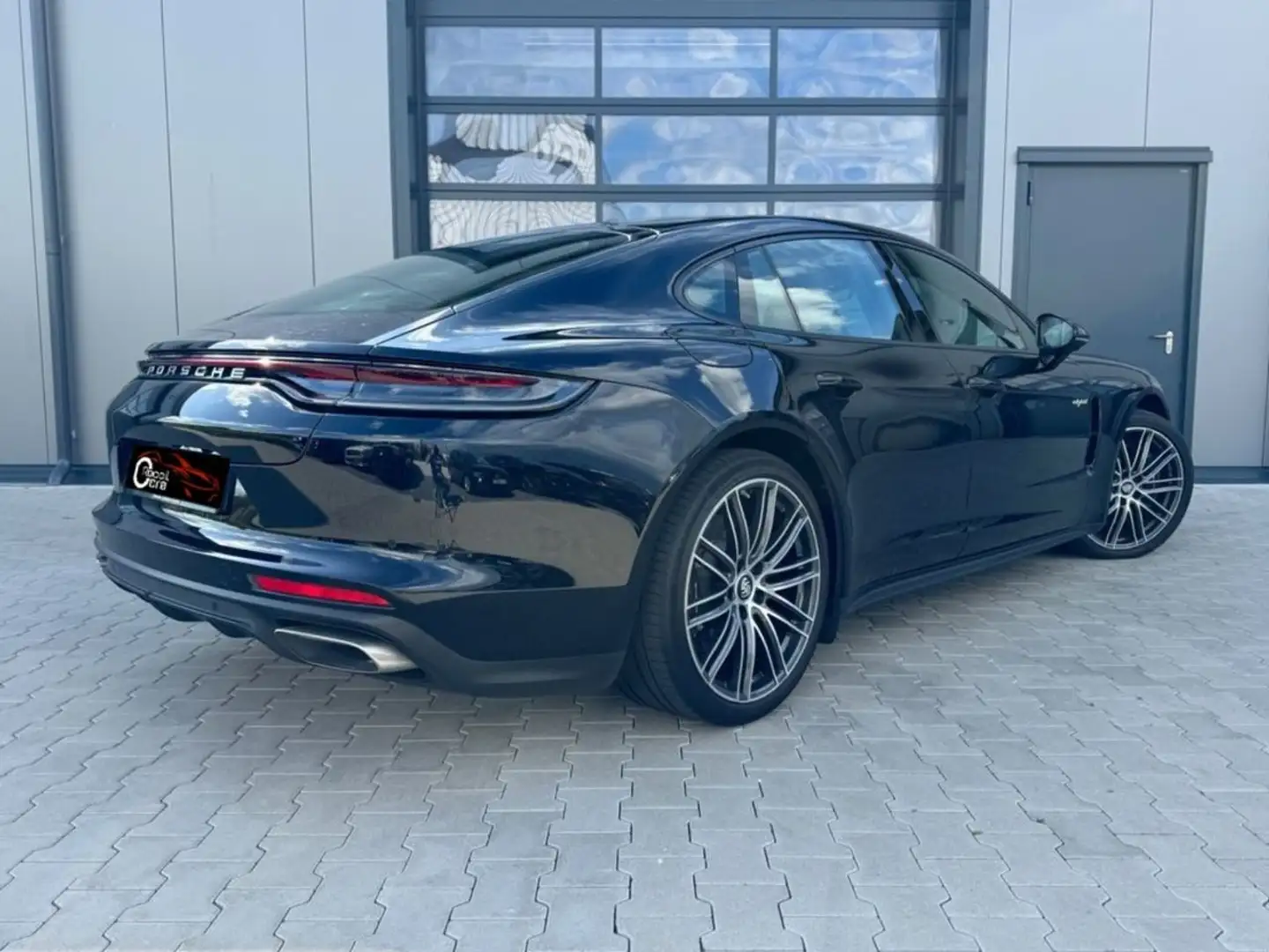 Porsche Panamera Hybrid Negro - 2