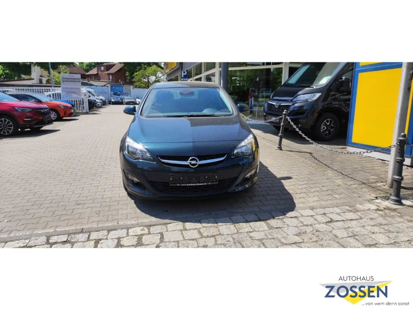 Opel Astra J Style 1.4 Turbo Mehrzonenklima  SHZ Grün - 2