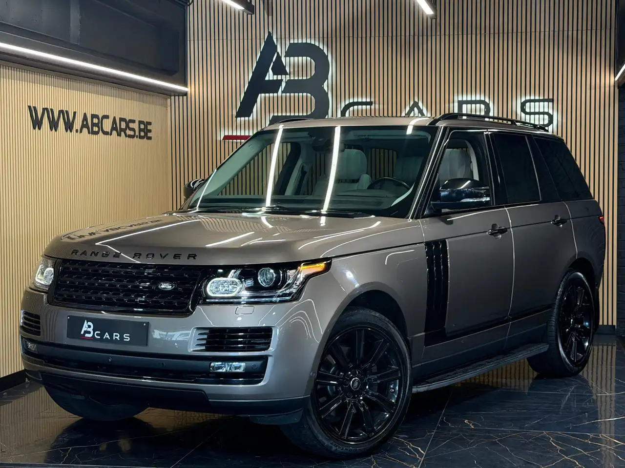 Land Rover Range Rover 3.0 TDV6 SV AUTOBIOGRAPHY ** GARANTIE 12 MOIS ** — photo 1 of 11