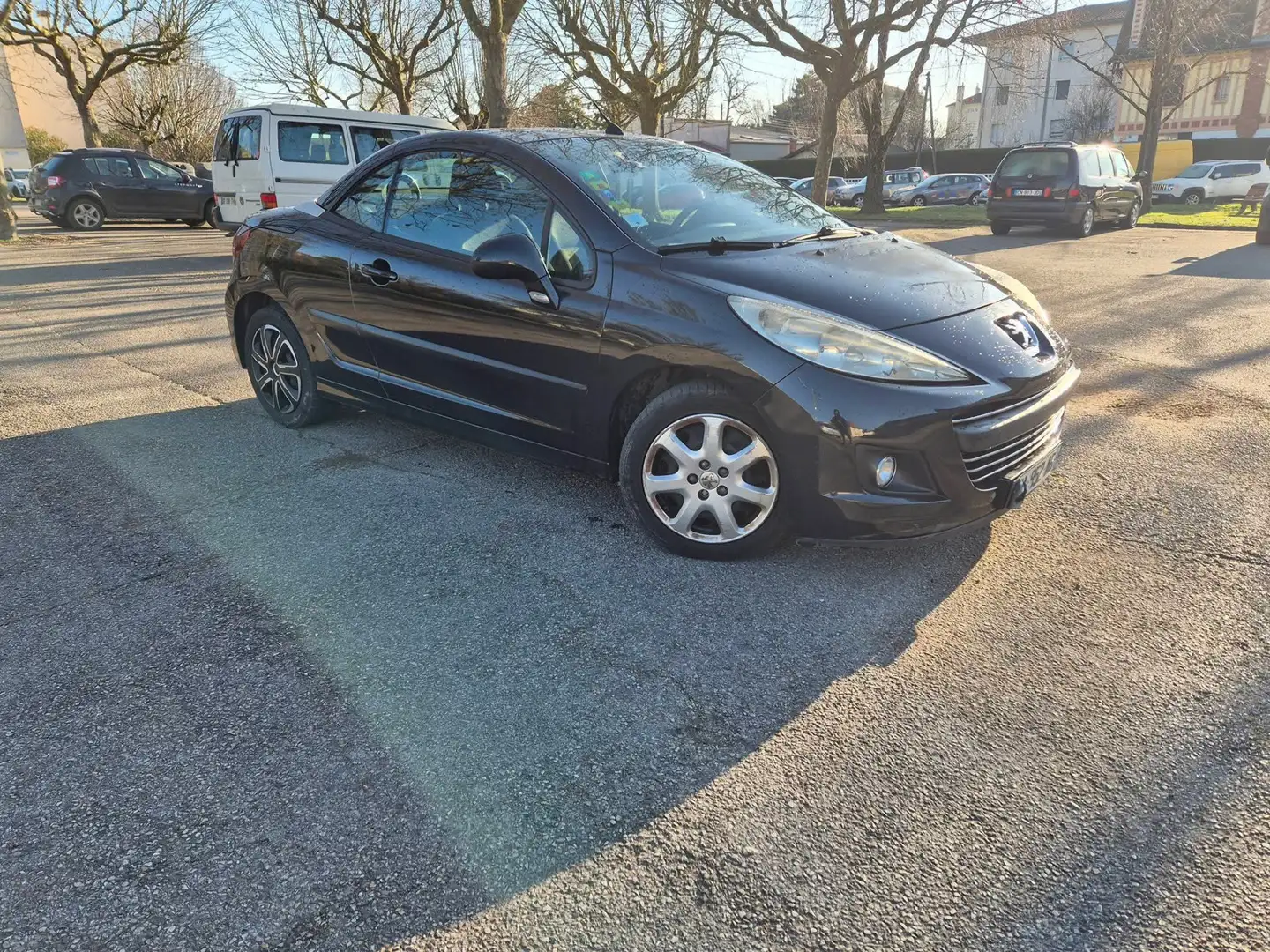 Peugeot 207 CC 1.6 HDi 112ch FAP Sport Pack - 2