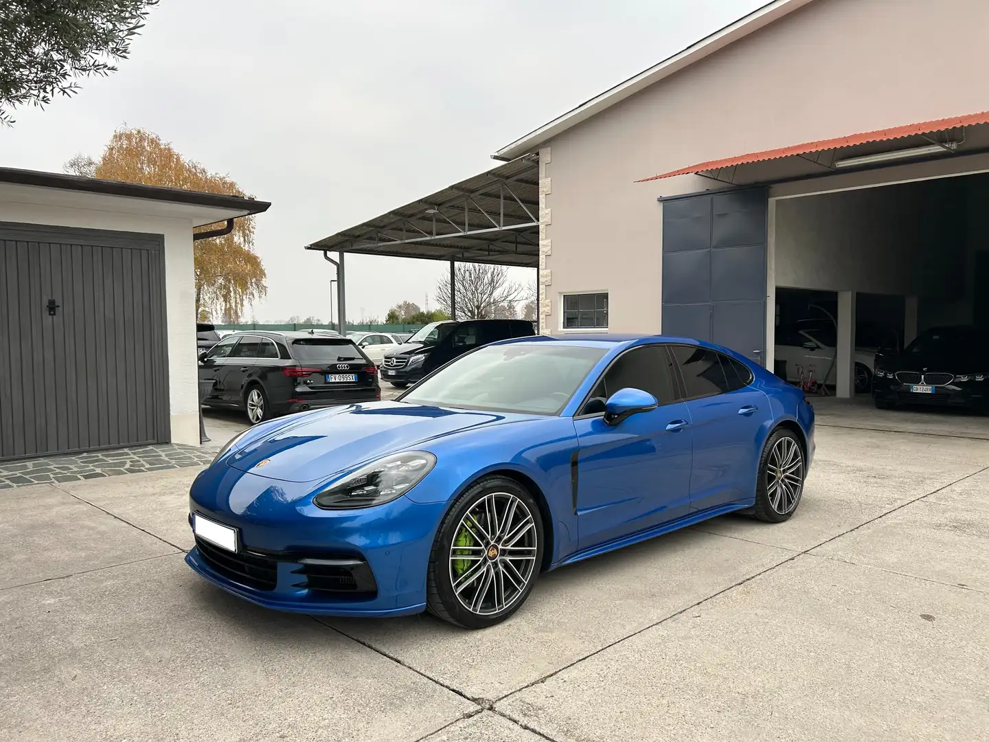 Porsche Panamera 2.9 4S auto Full Opt. Blauw - 1