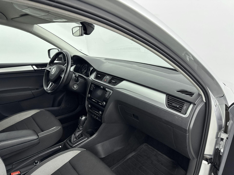 Skoda Rapid/Spaceback 125pk Automaat Greentech JOY | Trekhaak | Camera | — photo 15