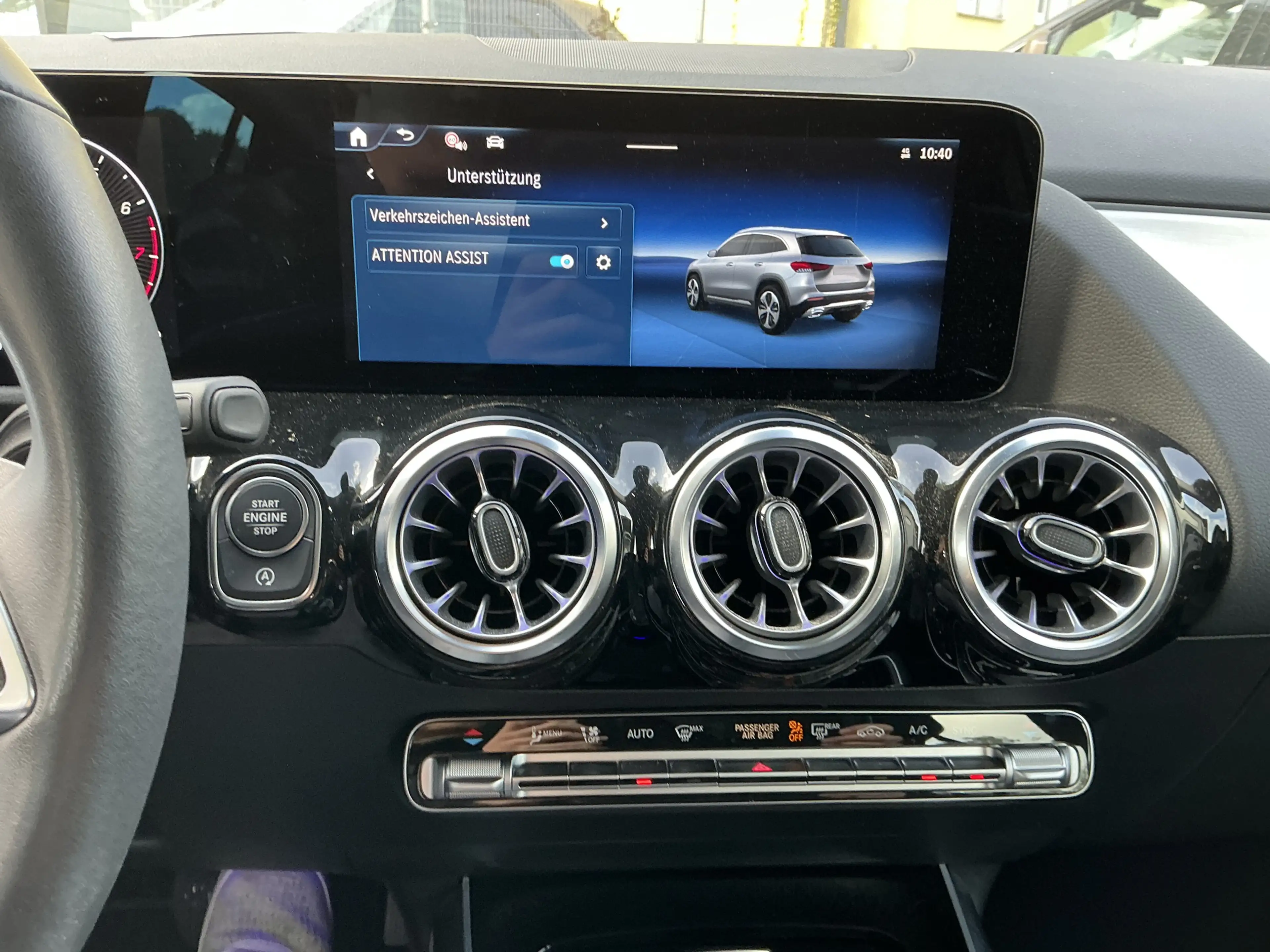 Mercedes-Benz GLA 200 Progressive Line Leder 360Cam Memory AHK — photo 11