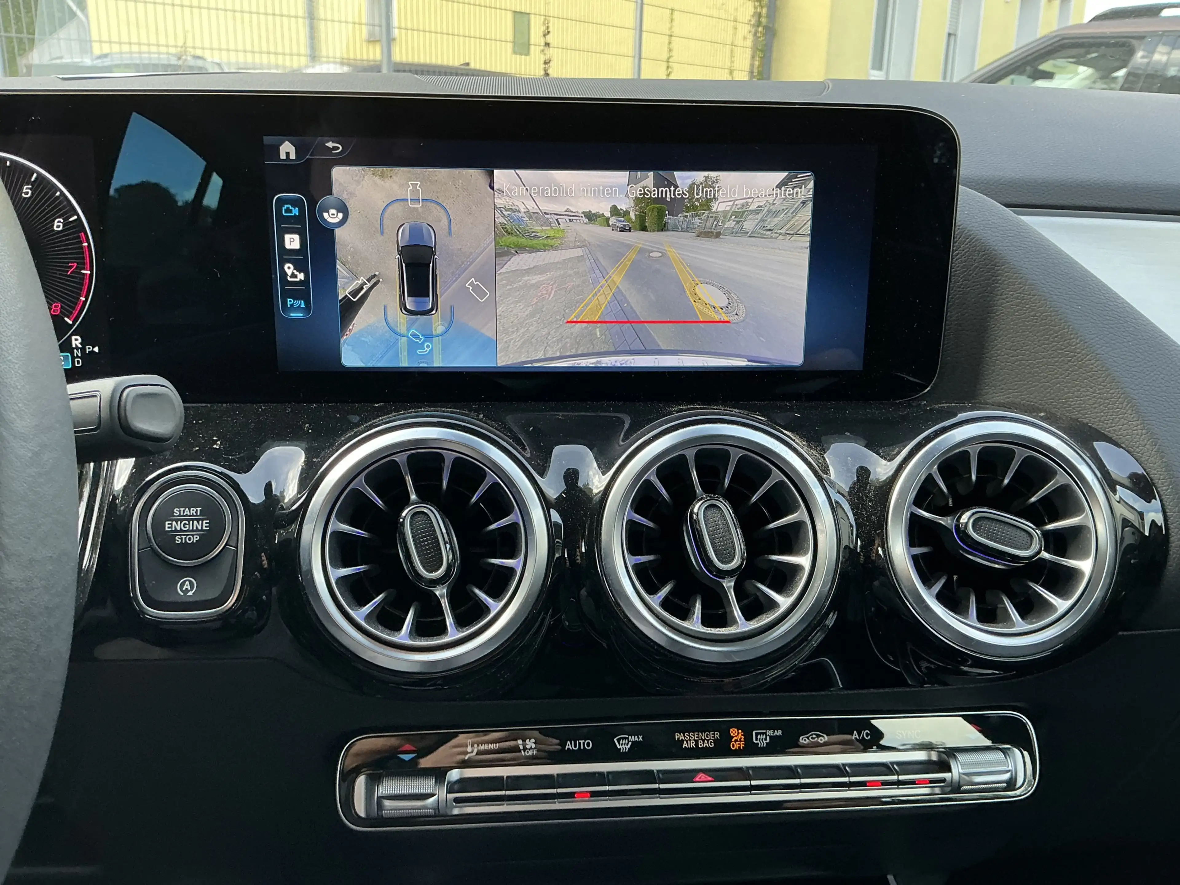 Mercedes-Benz GLA 200 Progressive Line Leder 360Cam Memory AHK — photo 7