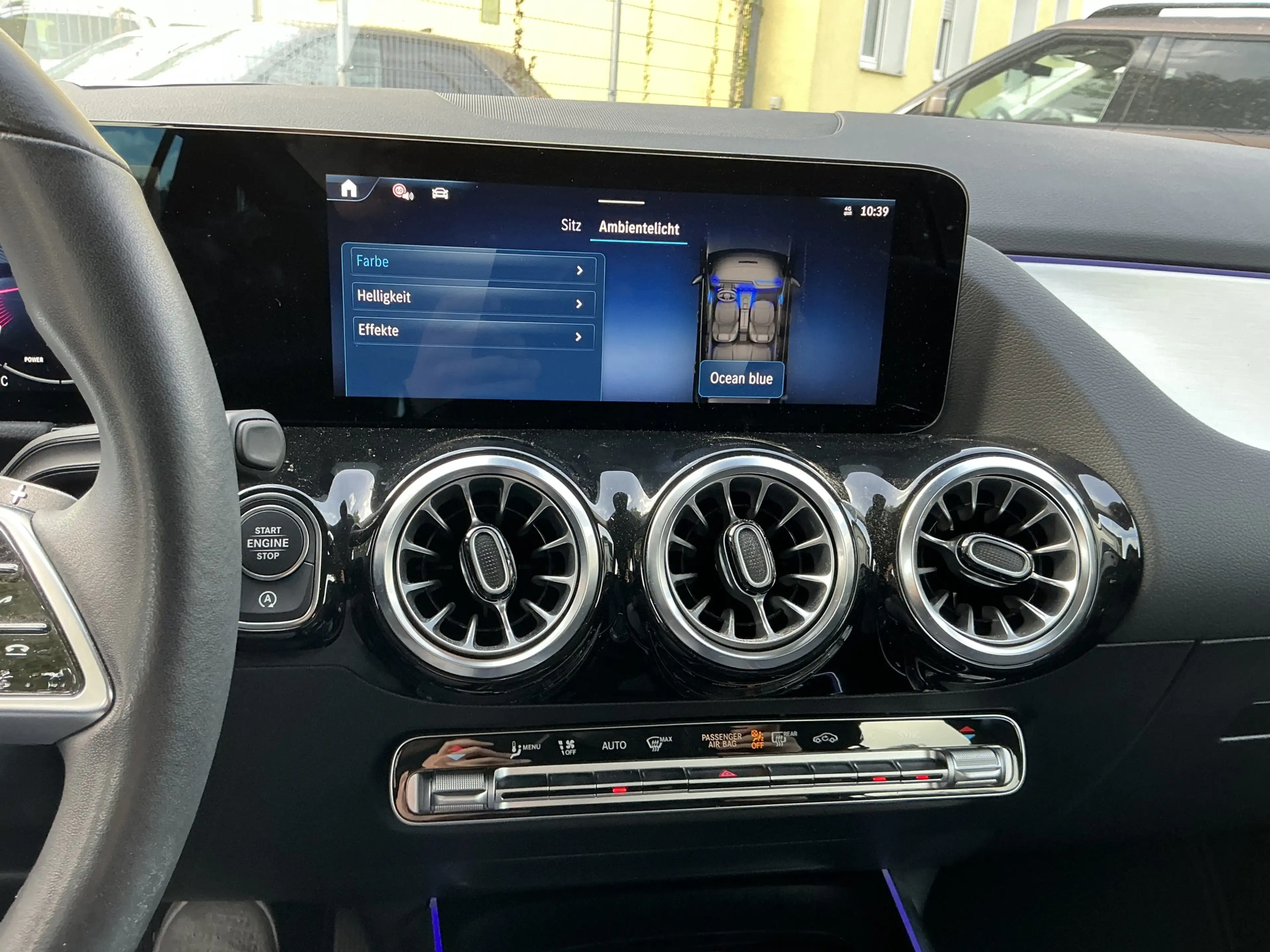 Mercedes-Benz GLA 200 Progressive Line Leder 360Cam Memory AHK — photo 9