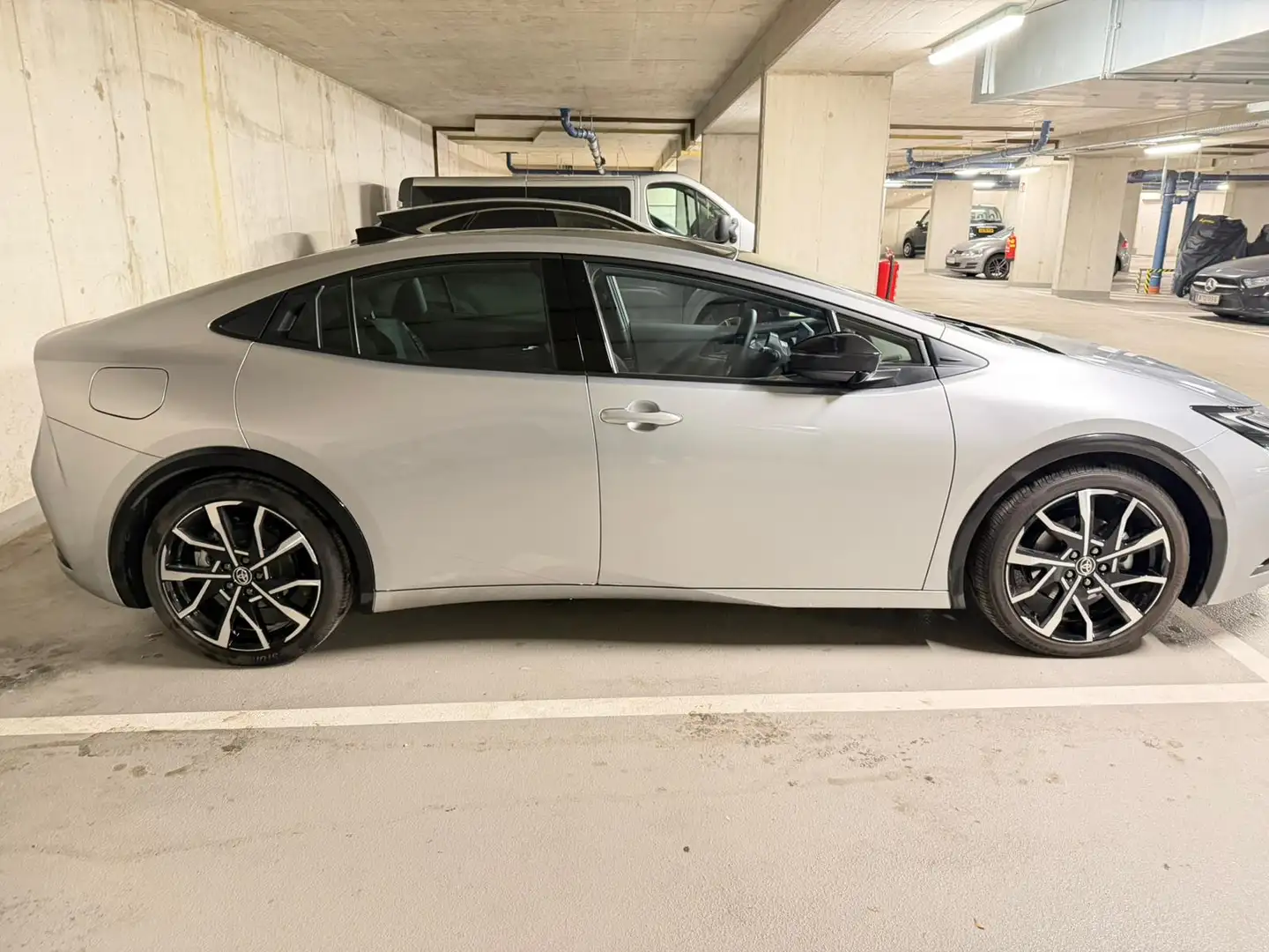 Toyota Prius Prius 2.0 VVT-i Plug-in Hybrid PHEV 13,6kWh Executive Aut. Executive - 2