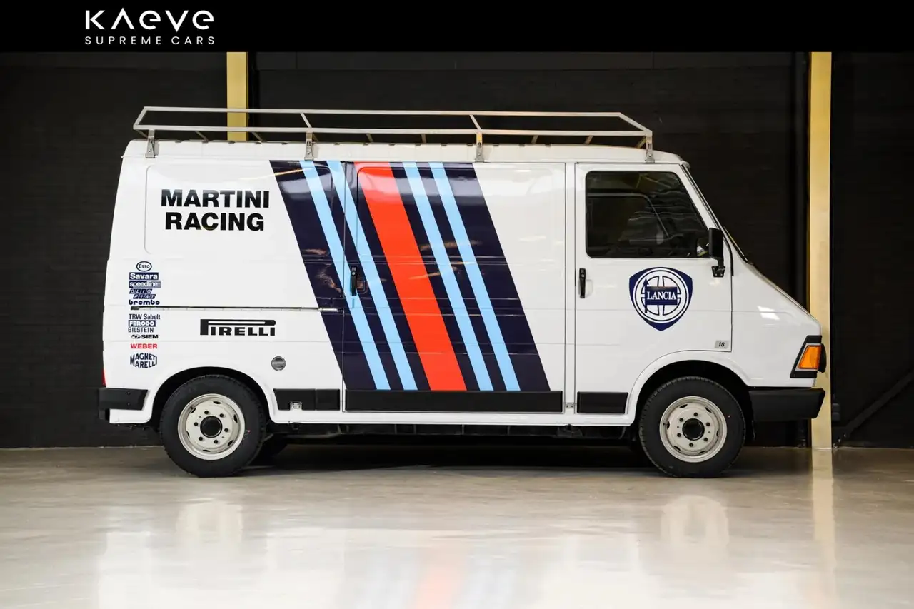 Fiat 242 Martini Racing Assistenza, foto 4