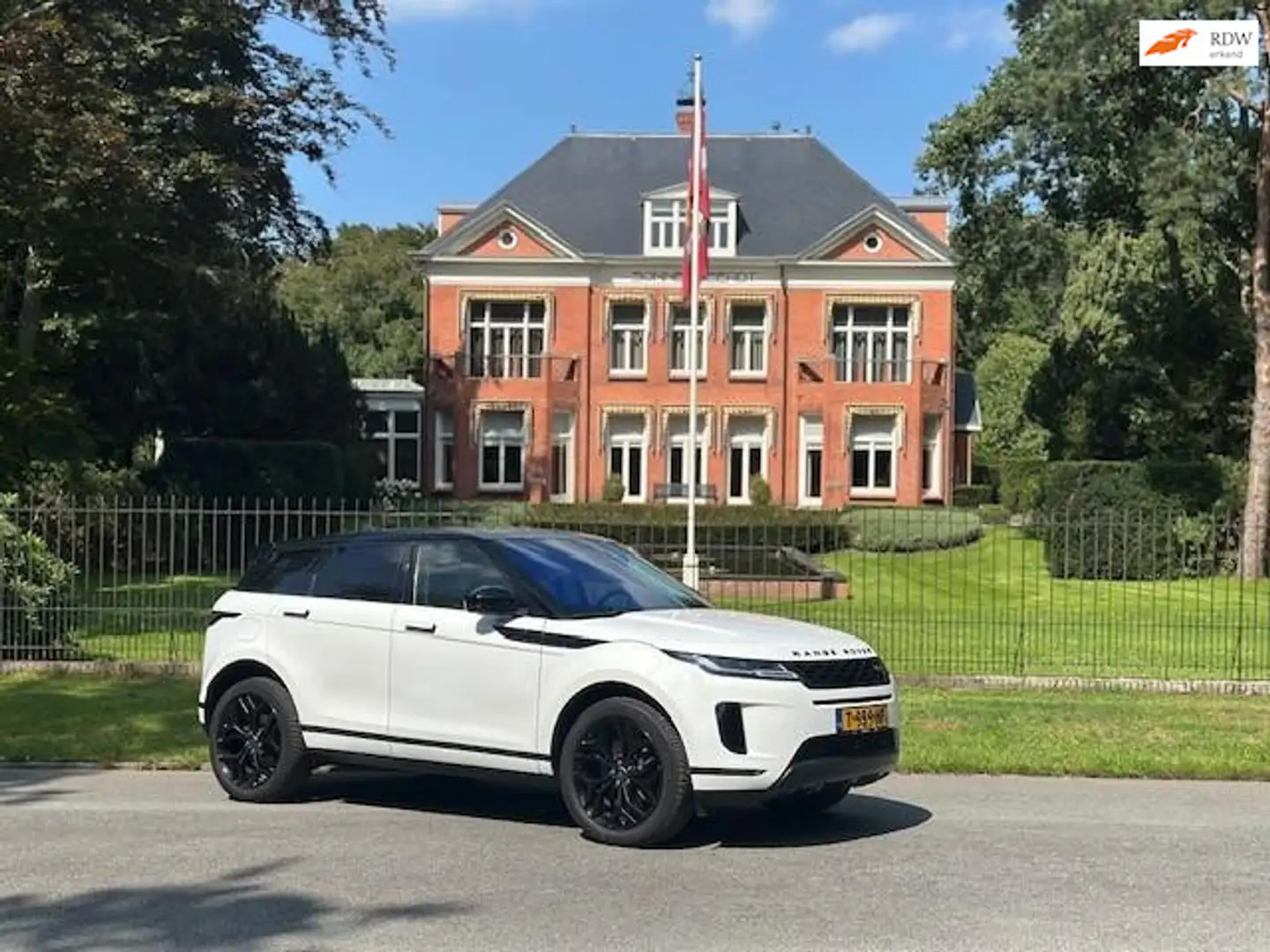 Land Rover Range Rover Evoque 2.0 D150 AWD R-Dynamic SE Blanc - 1