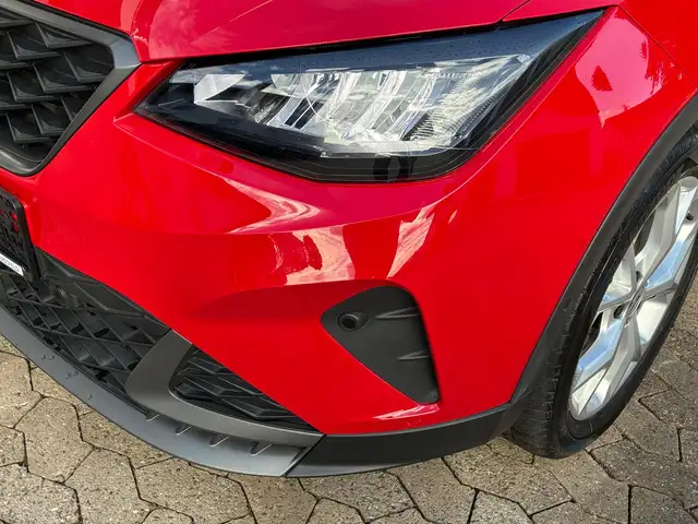 Seat Arona view 2