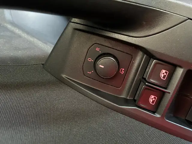 Seat Arona view 9