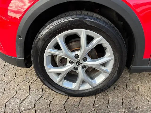 Seat Arona view 4