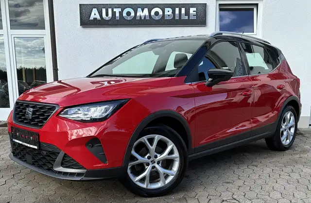 2022 Seat Arona in Red for sale