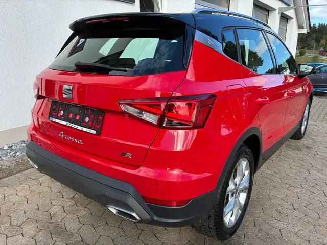 Seat Arona view 6