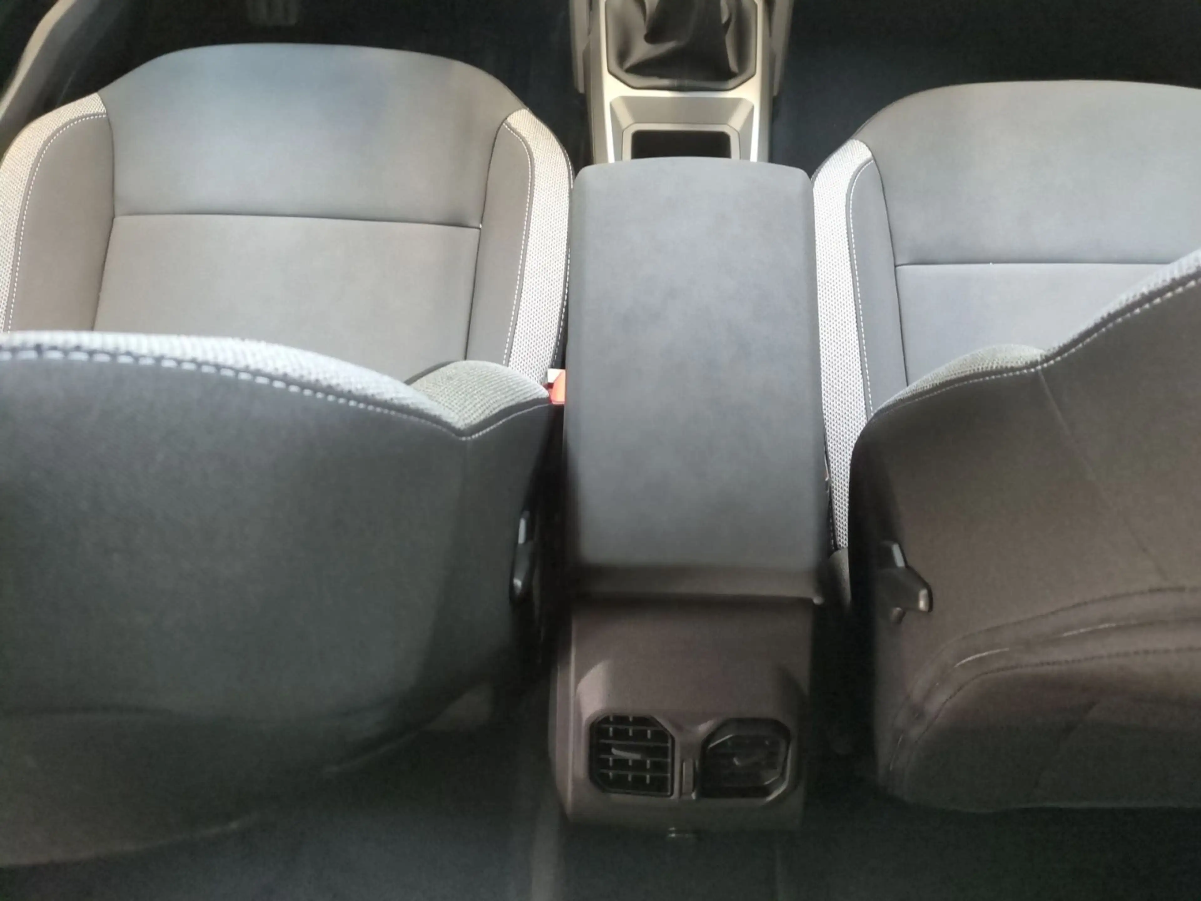 Dacia Bigster Journey ECO-G 140 *Winter+Citypaket*Pano — photo 15