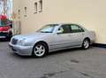 Mercedes-Benz E 200 KOMPRESSOR ELEGANCE TÜV SER REIFN NEU Argent - thumbnail 2