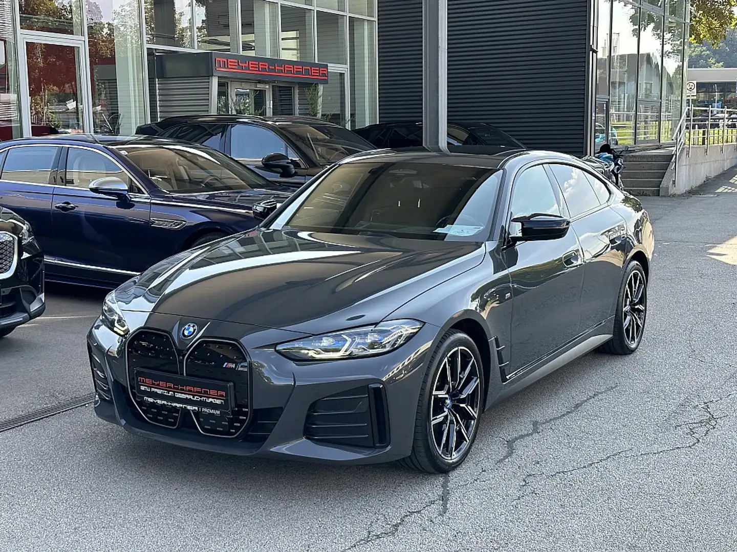 BMW i4 Gran Coupe xDrive M50 80,7kWh Grau - 1