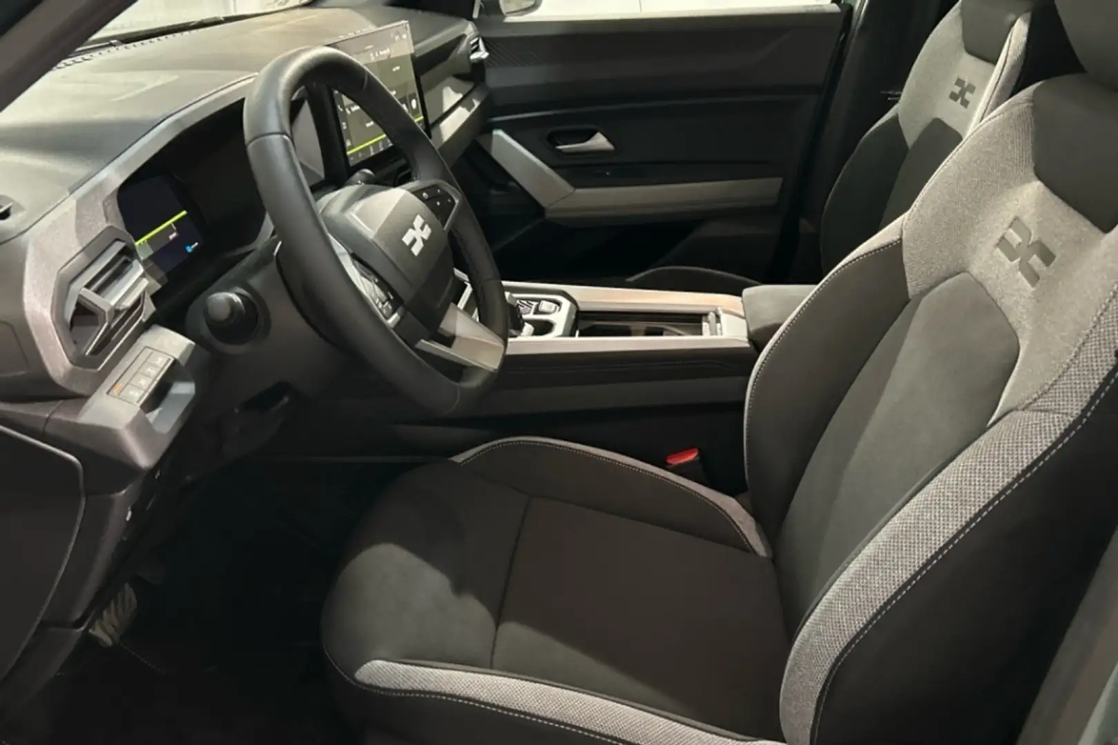 Dacia Bigster 1.8 HYBRID JOURNEY 155 5P - 2