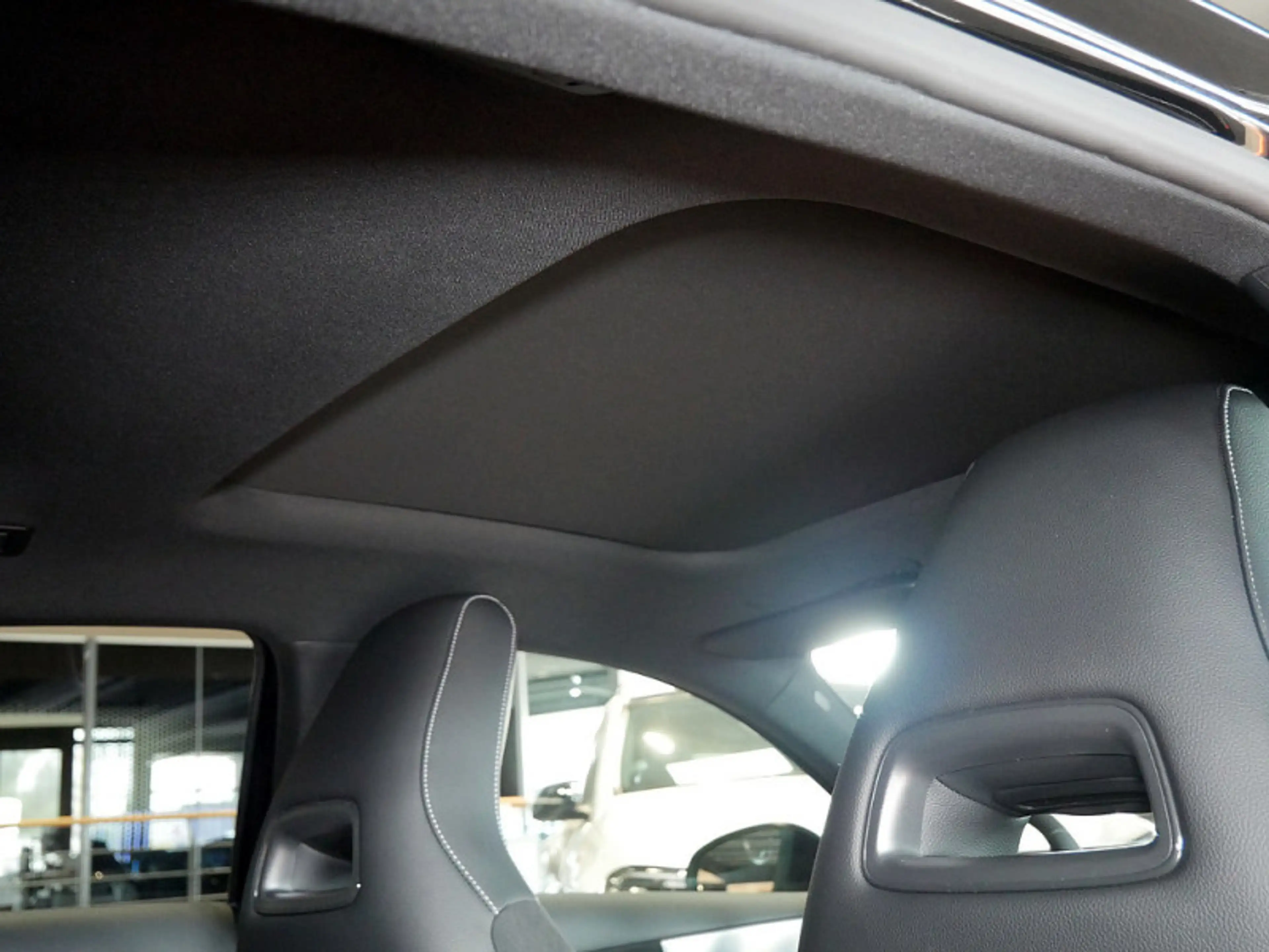 Mercedes-Benz A 220 d AMG NIGHT MULTI 360 DISTR KAMERA PANO — photo 9