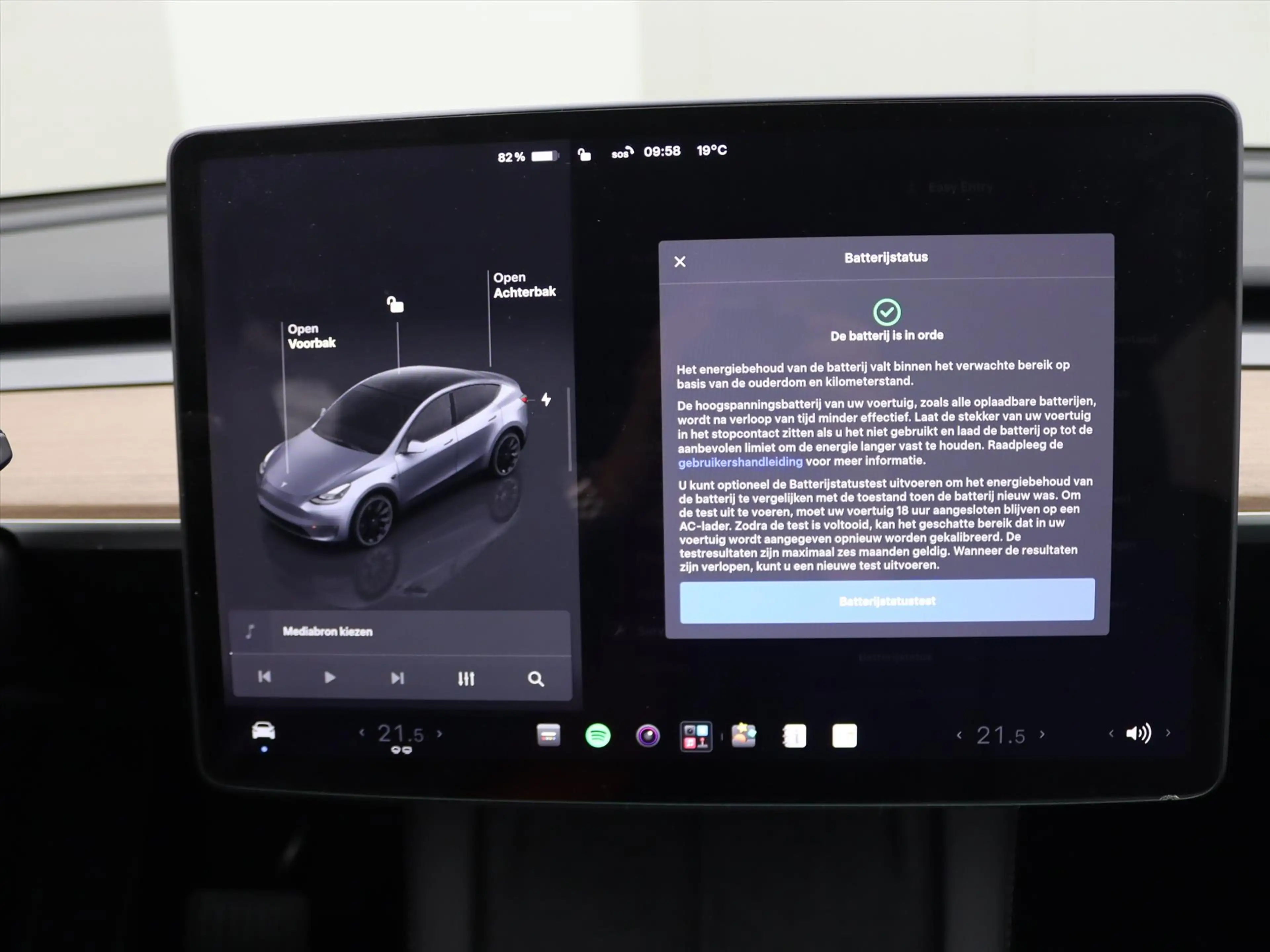 Tesla Model Y Long Range AWD 75kWh 351pk 94.9% SoH [ AMD RYZEN+A — photo 34