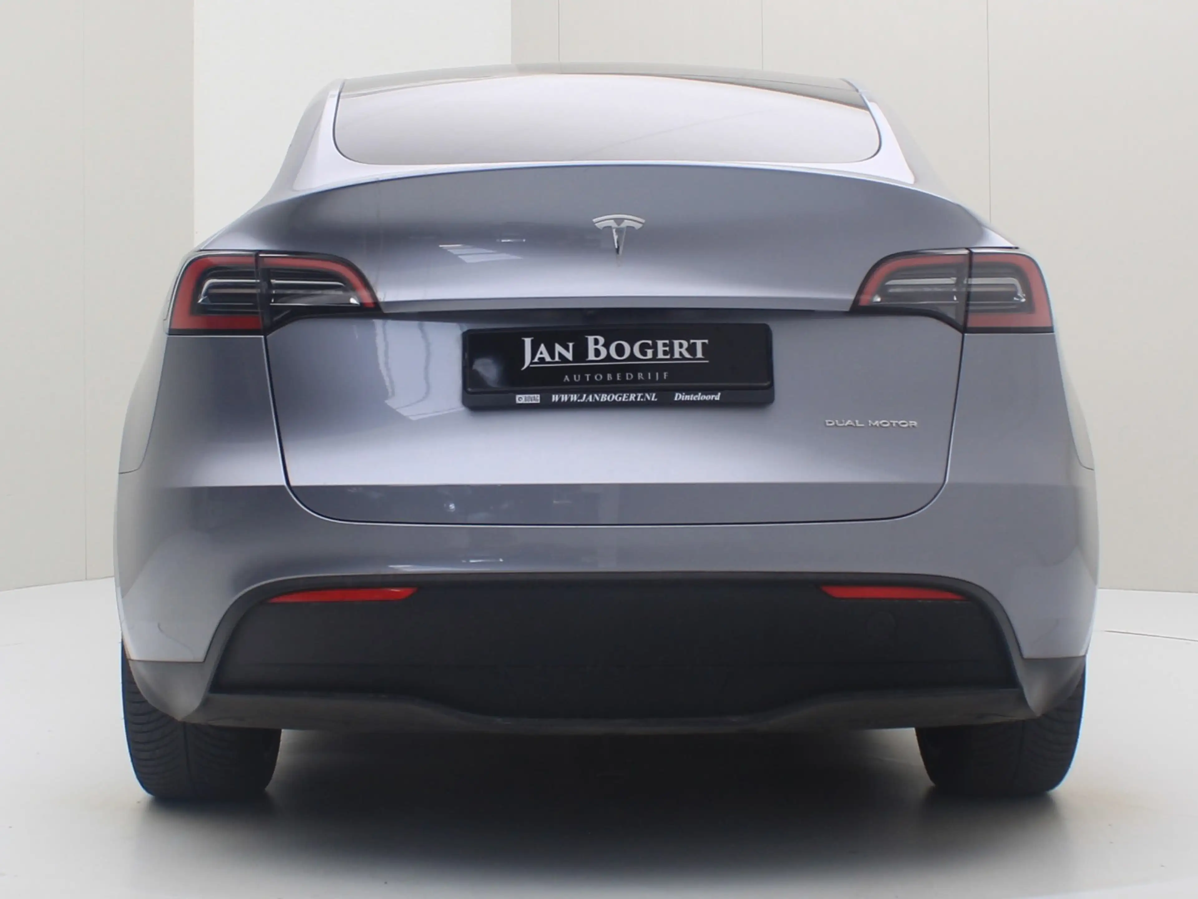 Tesla Model Y Long Range AWD 75kWh 351pk 94.9% SoH [ AMD RYZEN+A — photo 7