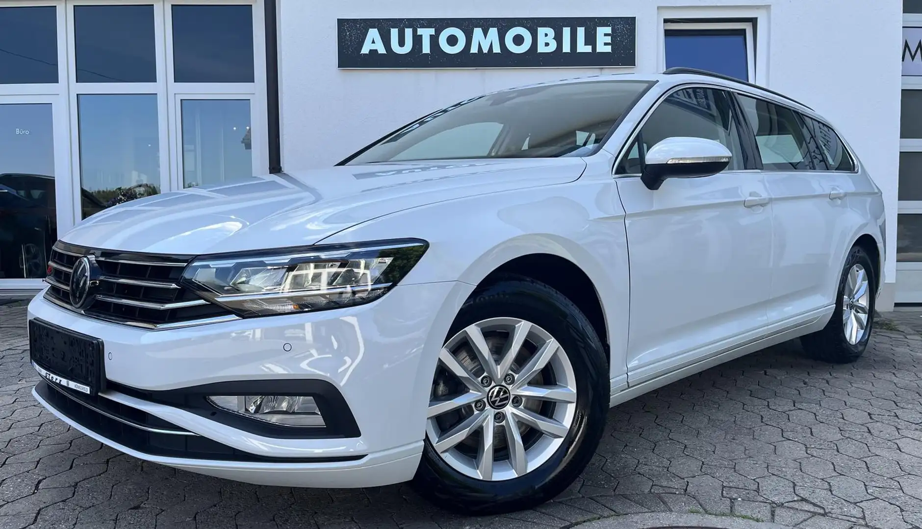 Volkswagen Passat Variant Business 2,0 TDI DSG LED NAVI KAM Blanc - 1
