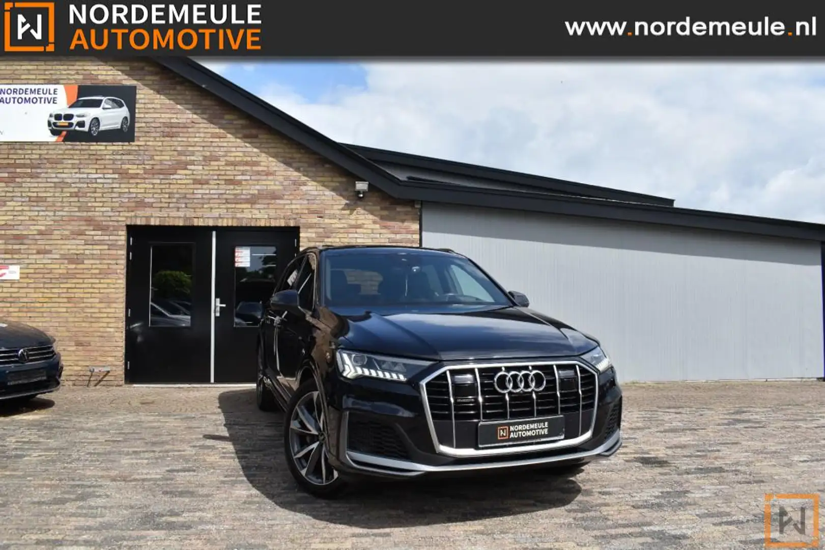 Audi Q7 55 TFSI E Quattro S Line, Matrix, Pano, Exclusief Zwart - 1