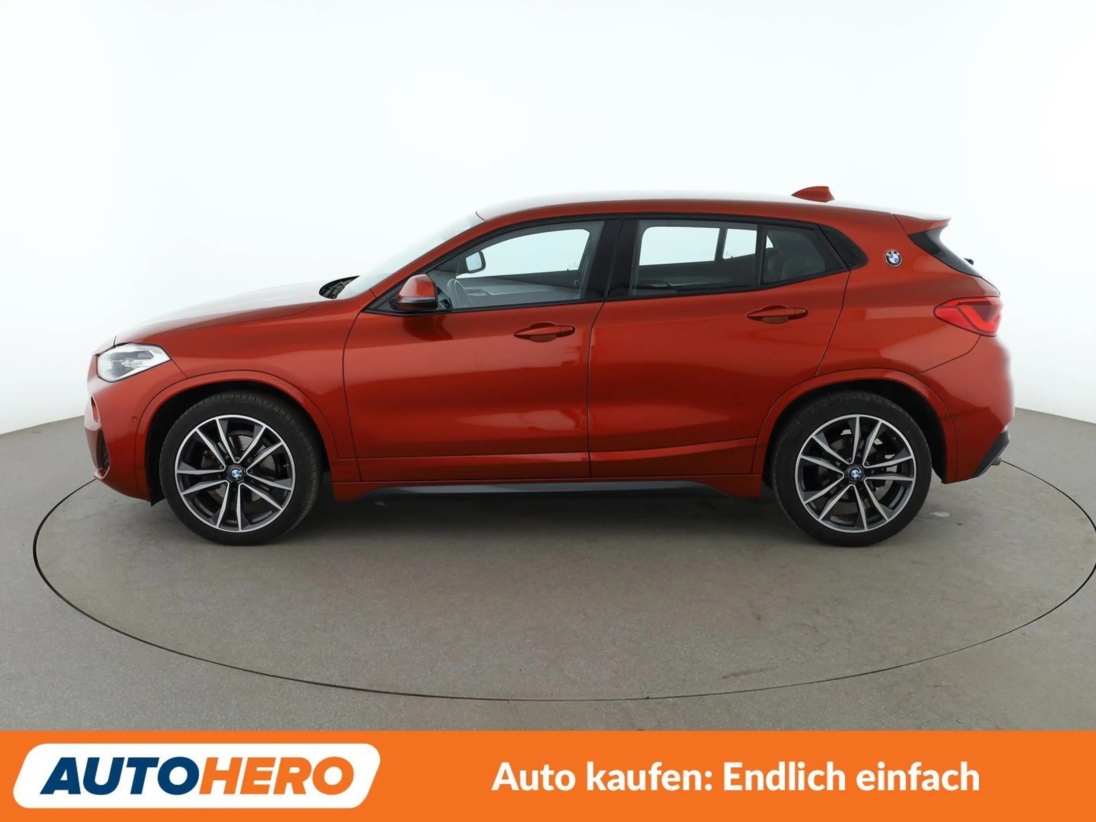 BMW X2 sDrive 18i M Sport Aut.*NAV*LED*TEMPO*PDC*SHZ* — photo 3