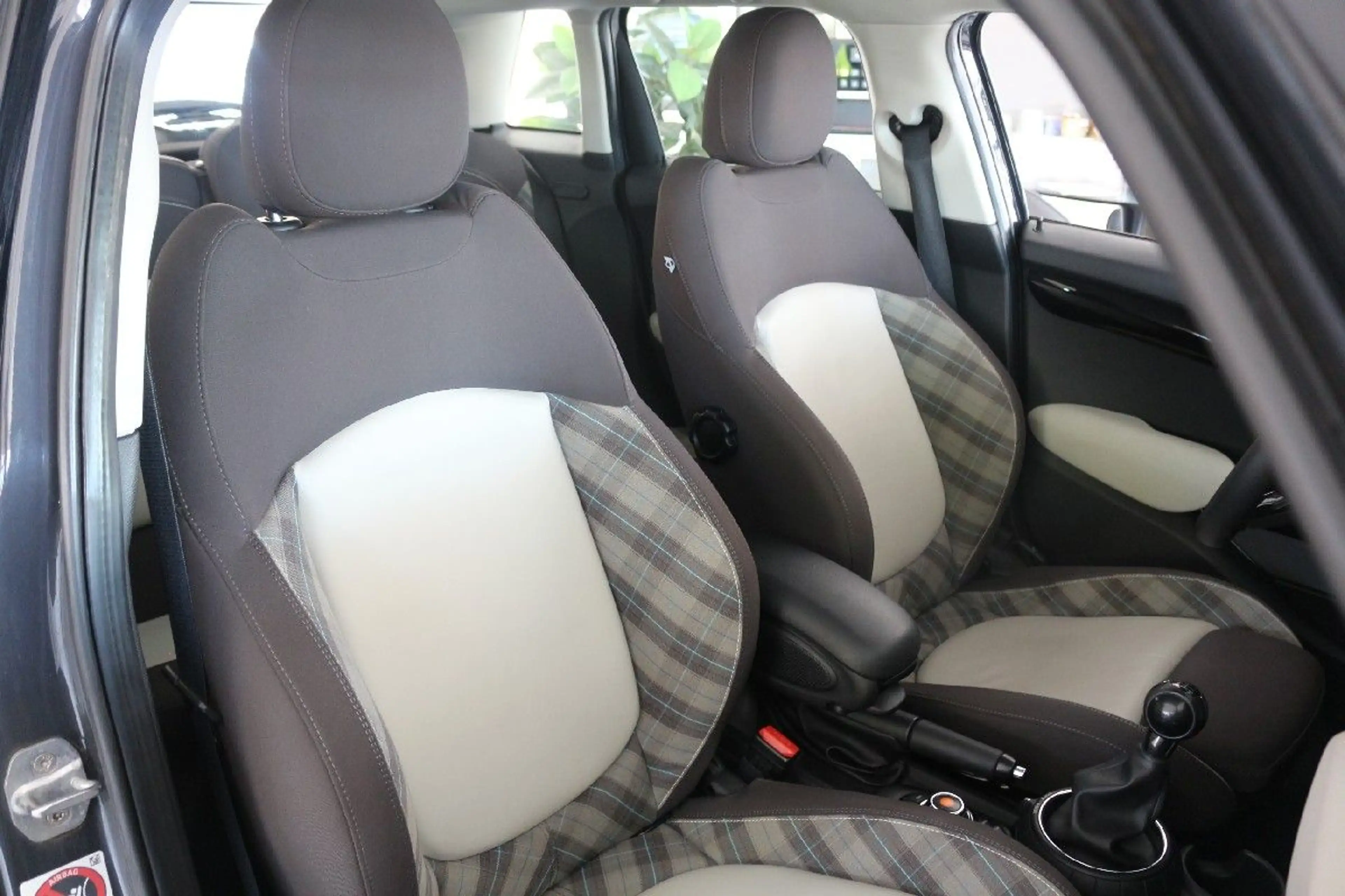 MINI Cooper S - Leder-h&k-Navi-Sitzheizung-PDC — photo 12