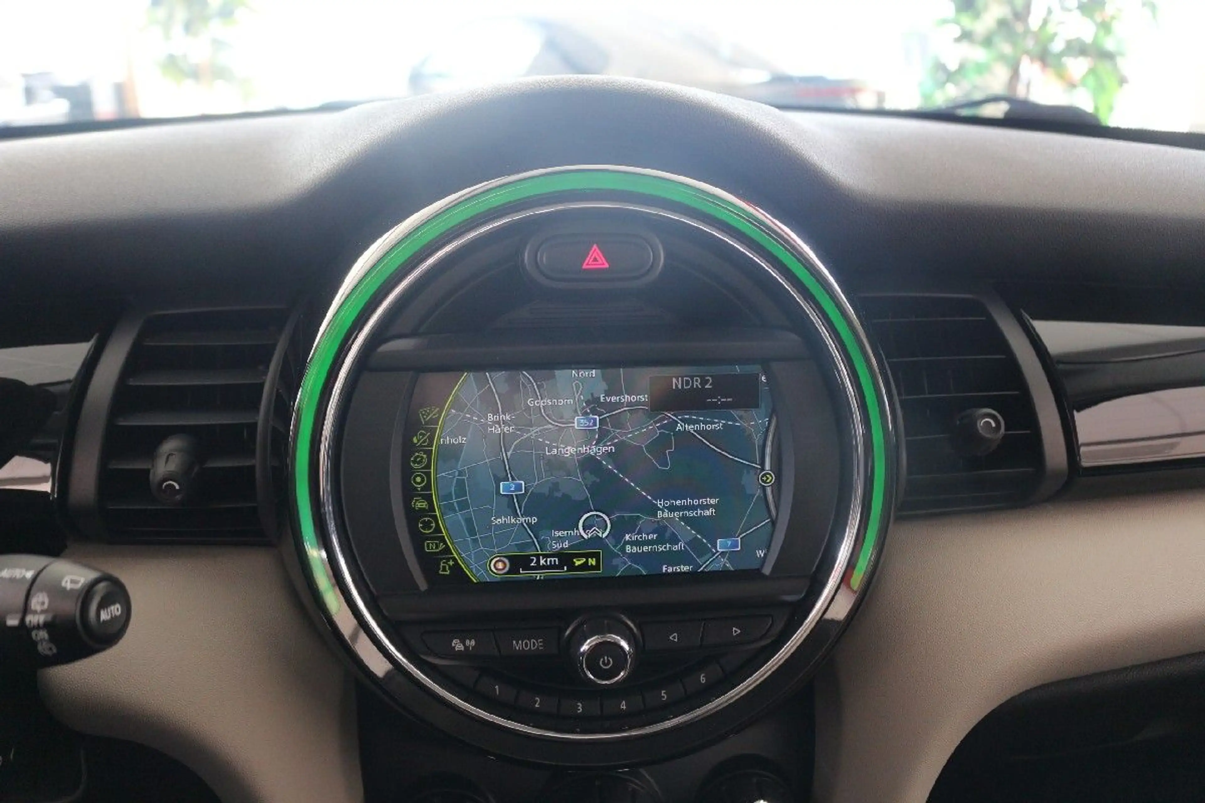 MINI Cooper S - Leder-h&k-Navi-Sitzheizung-PDC — photo 15