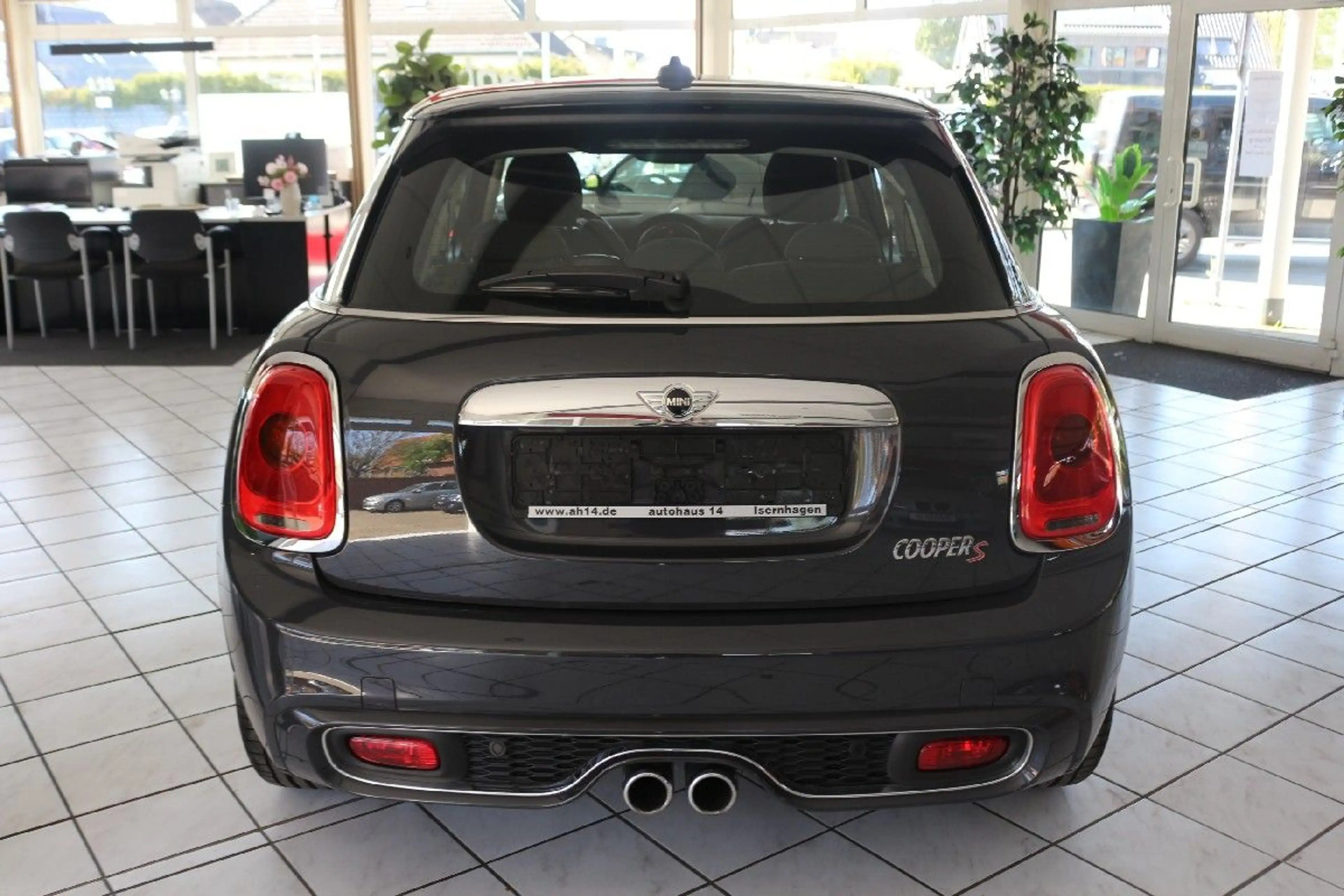 MINI Cooper S - Leder-h&k-Navi-Sitzheizung-PDC — photo 6